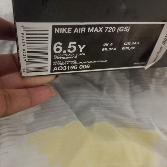 Nike Air Max 720 - Picture 5 of 7